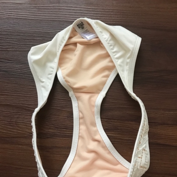 Billabong "At Sea" Bikini Set, NWOT - Size S - Picture 9 of 11